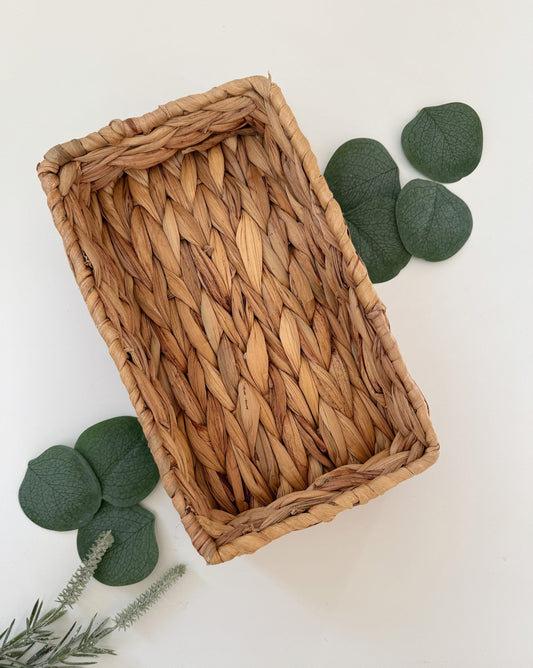 Seagrass Woven Dinner Napkin Caddy | EnFete Party