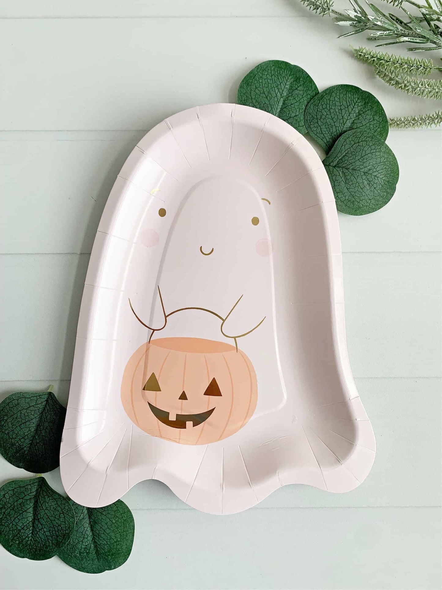 Trick Or Treating Cute Ghost Paper Plates