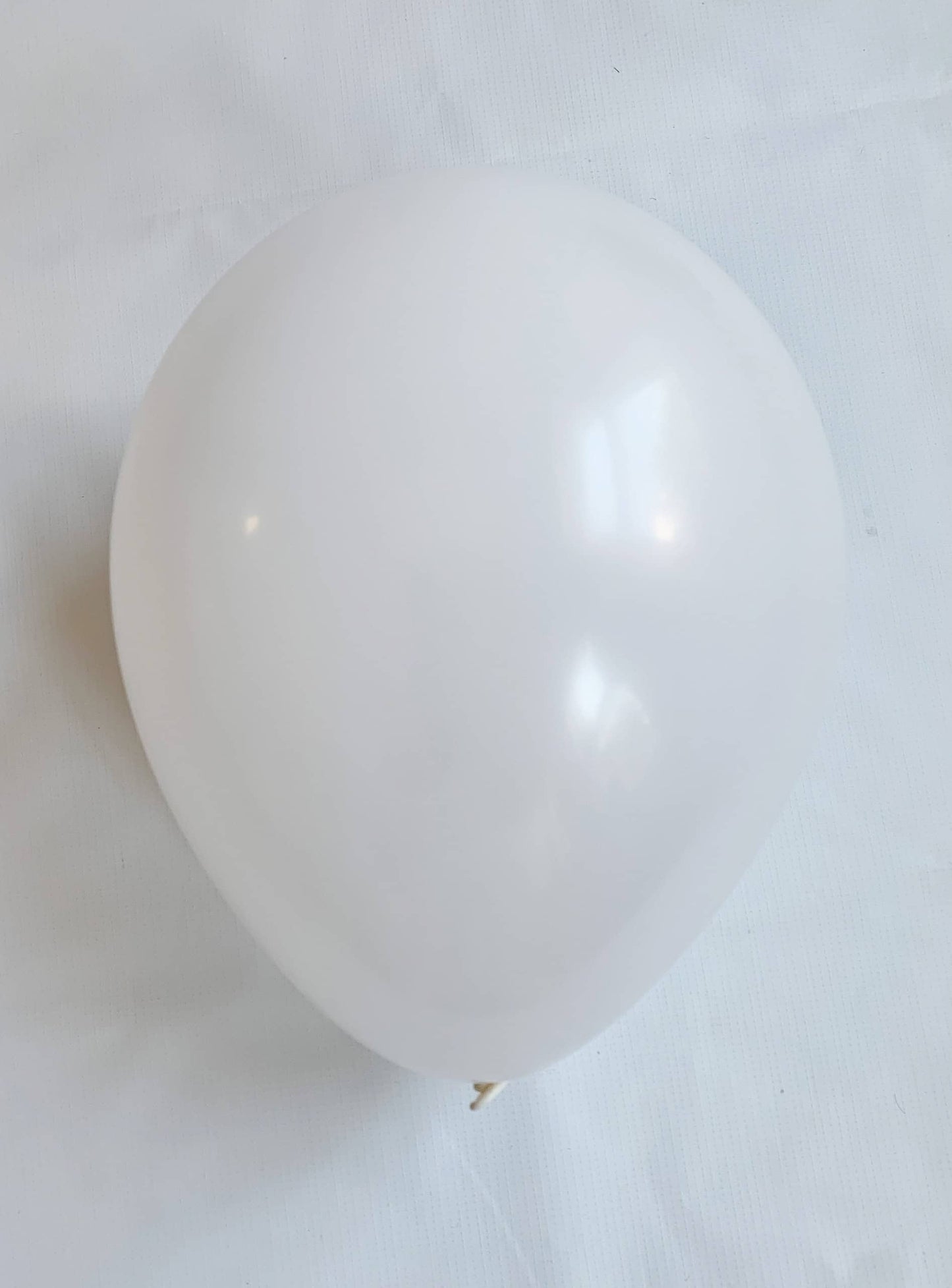 White Pearl Balloons - Set of 5 - 11 Inch
