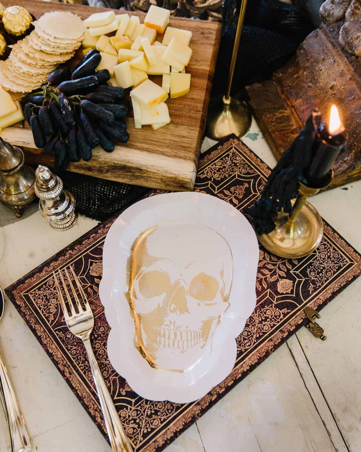 Skull Paper Cake Plate - with gold foil details - elegant Halloween