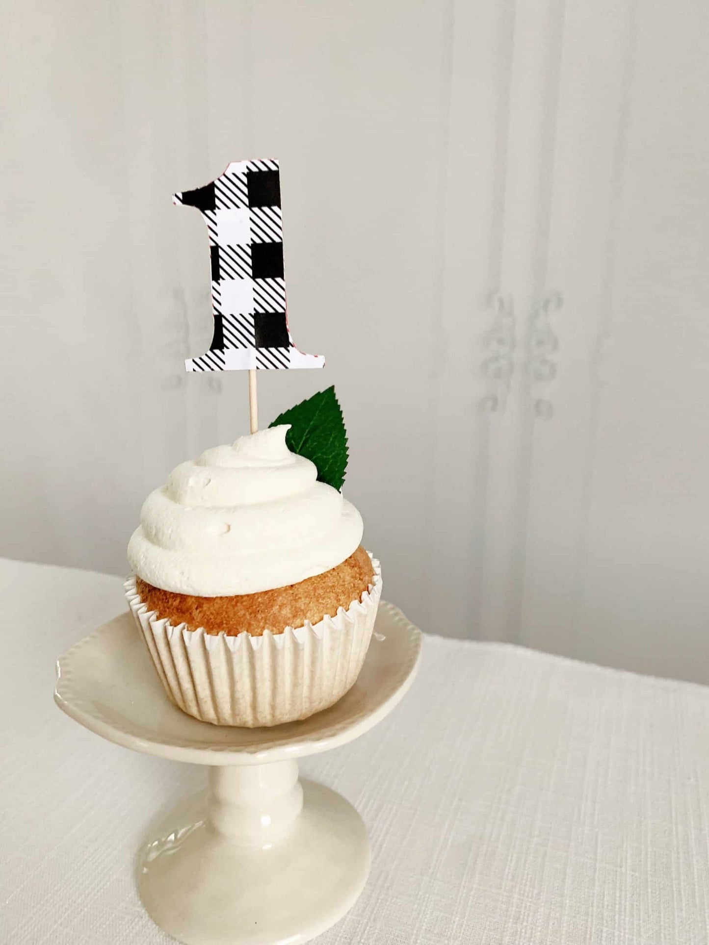 Mini Plaid 1 Topper - Black & White