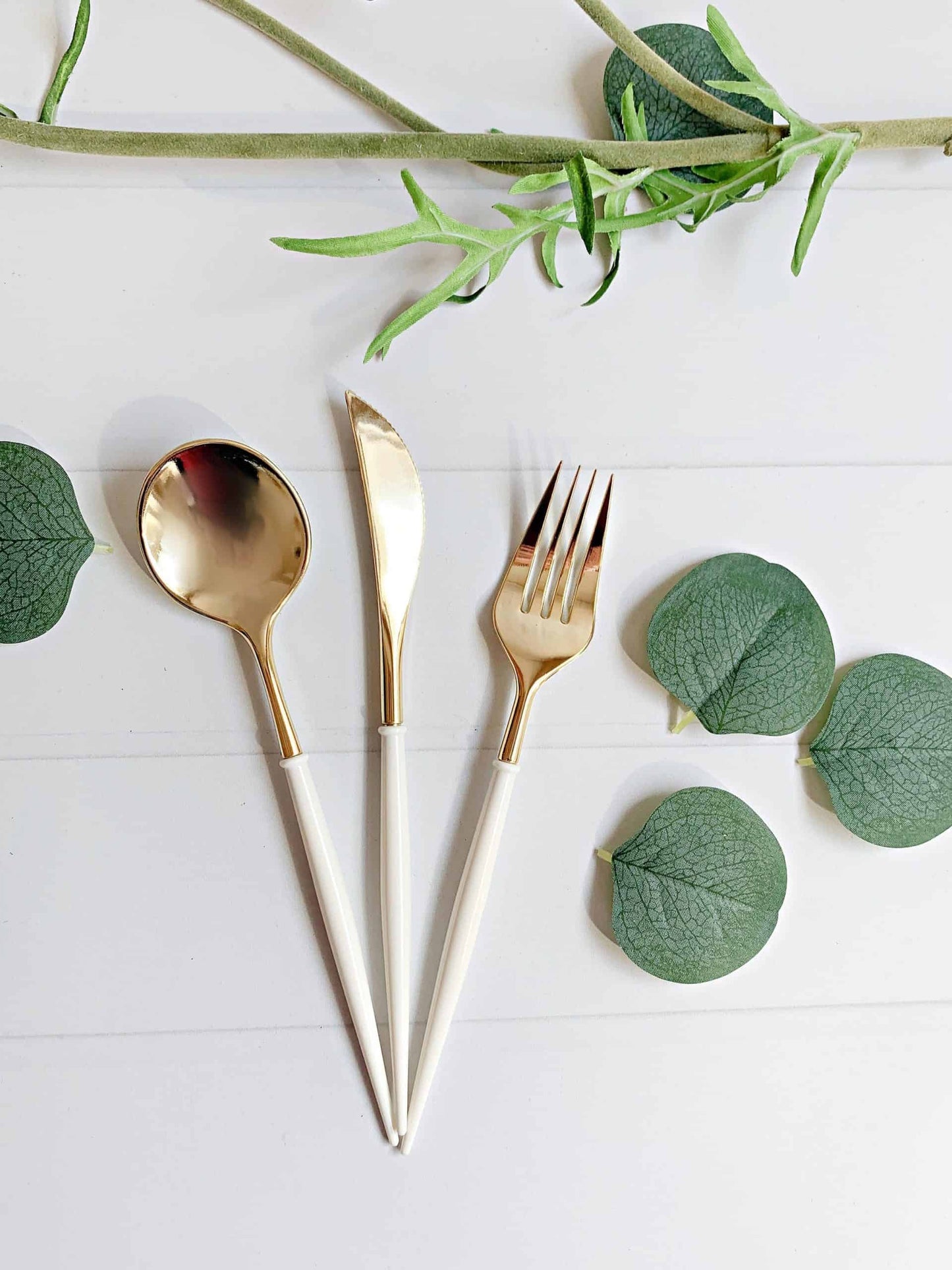 Ivory & Gold Modern Utensils