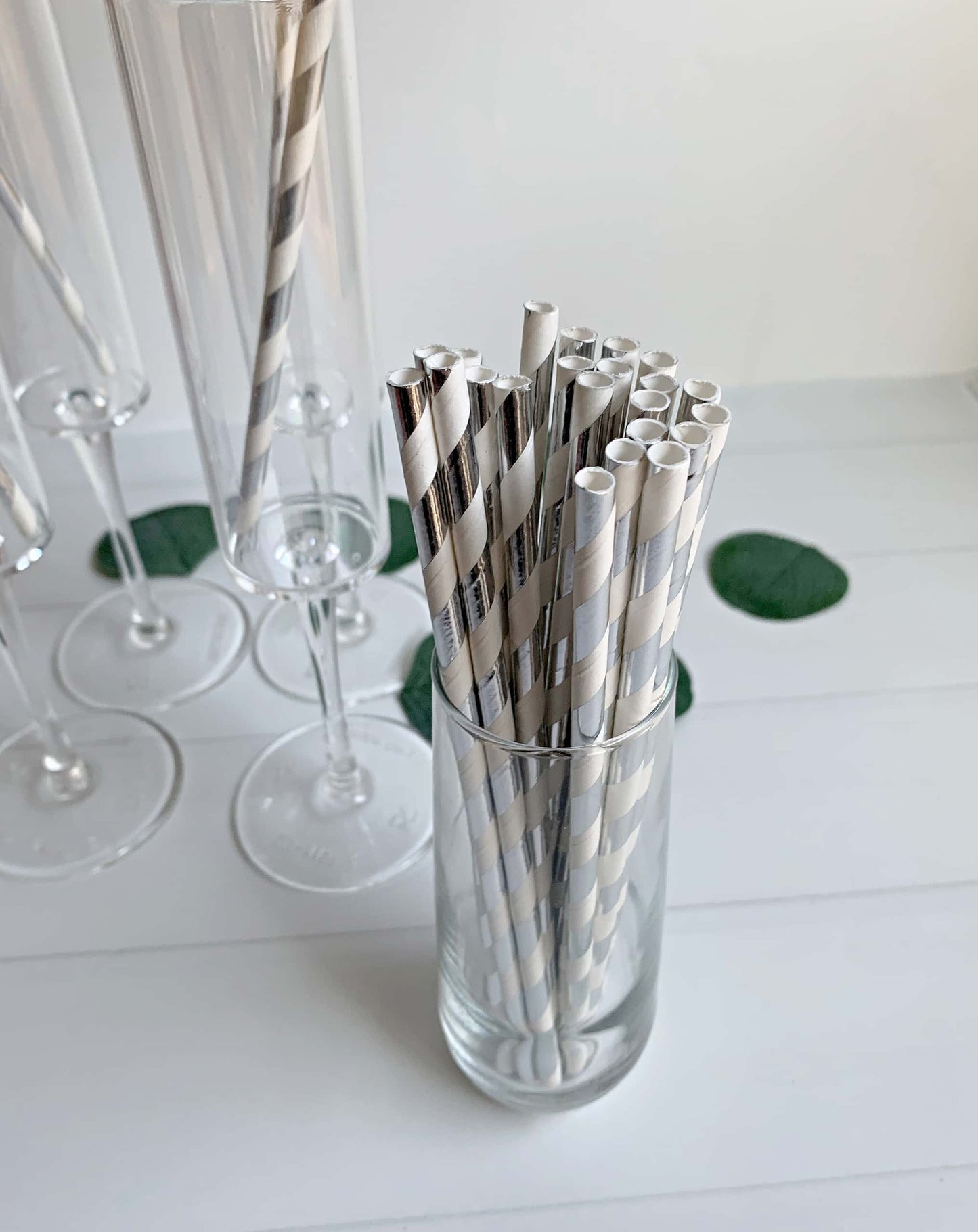 Silver & White Striped Straws - Set of 25