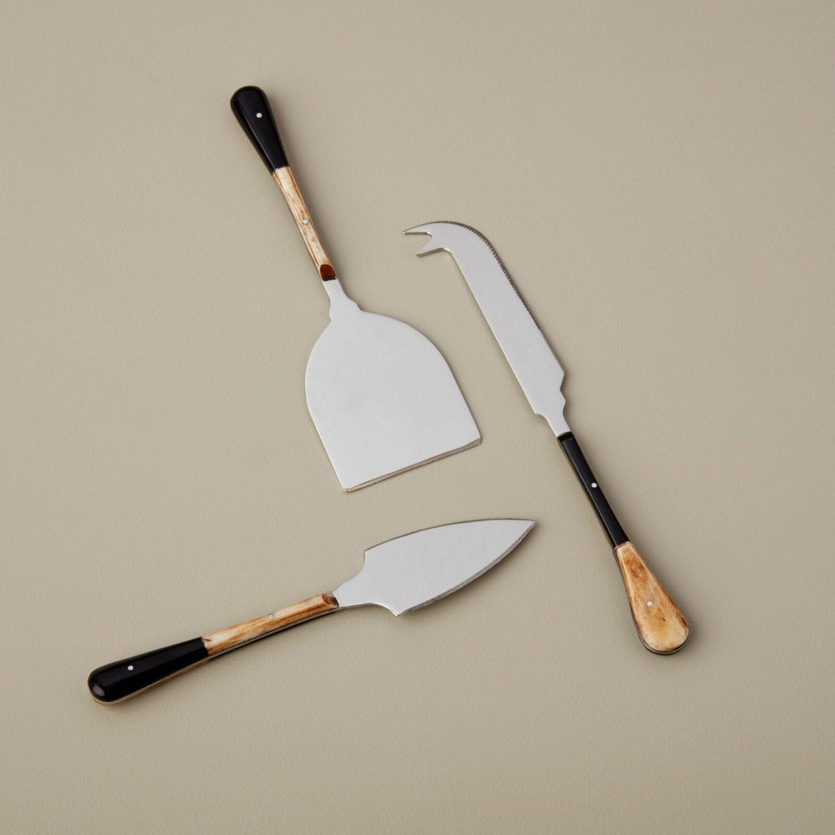 Reid Horn & Stainless Steel Cheese Serving Set