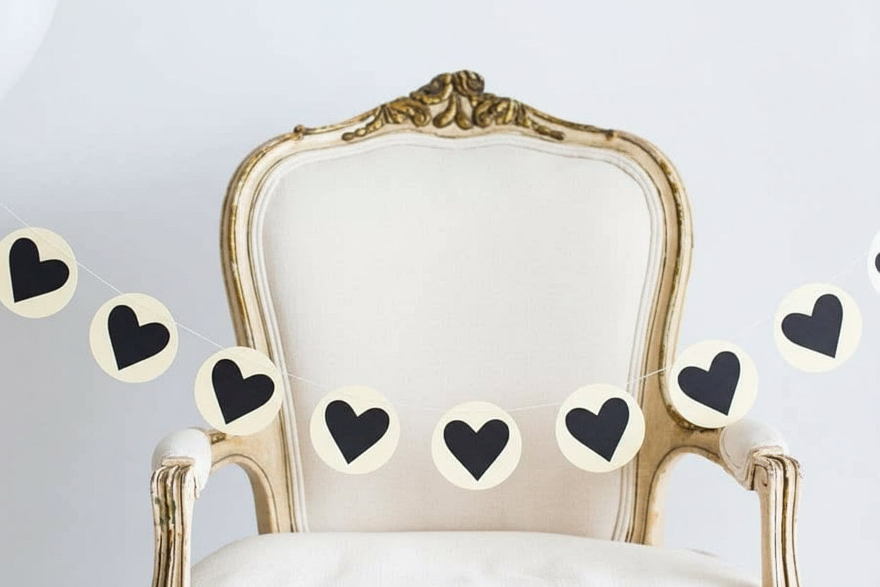Chic black and white heart garland that is perfect for Valentine's Day or an Alice in Wonderland Party