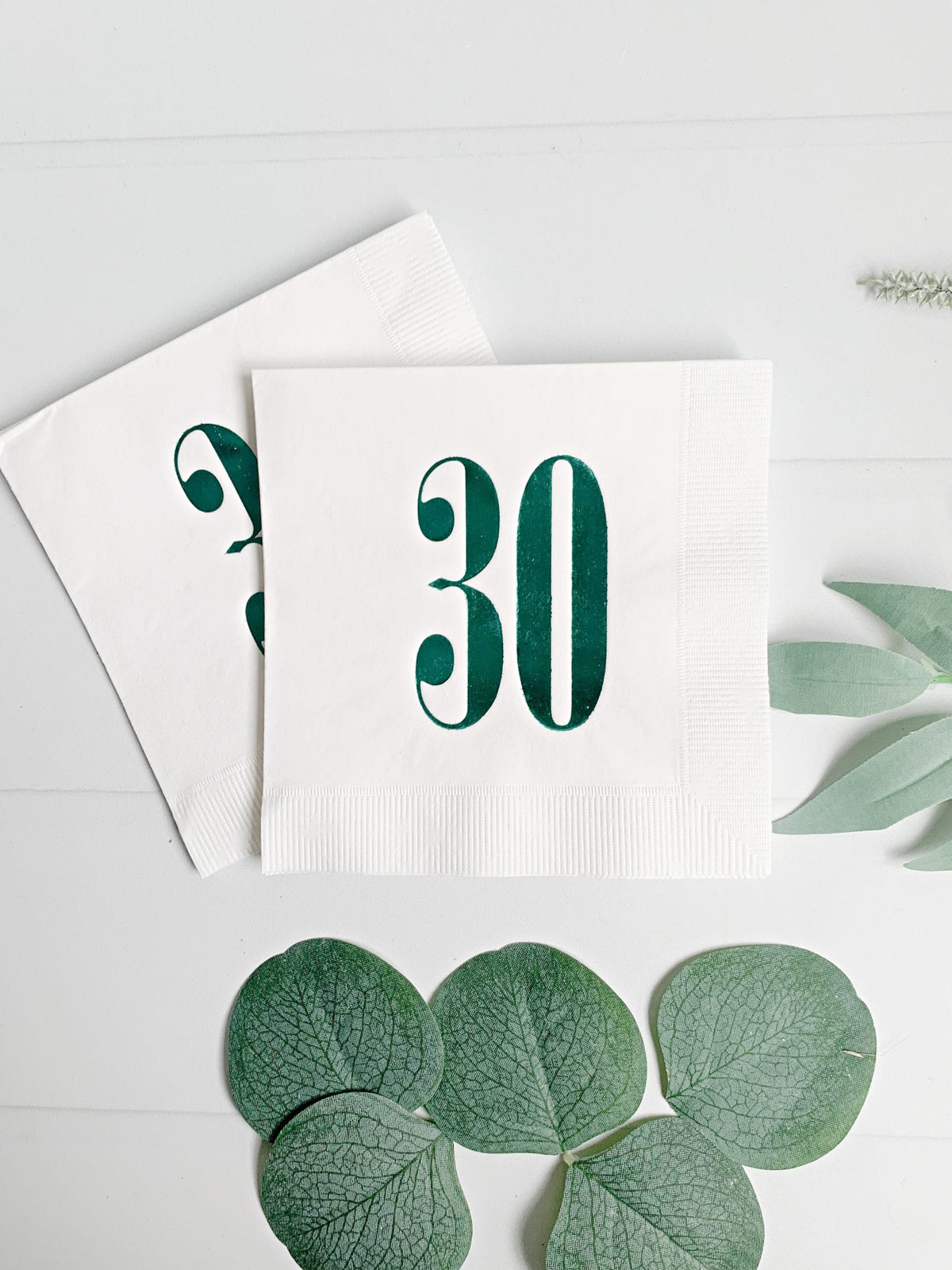 30th Birthday Cocktail Napkins – Green & White Foil | EnFete Party
