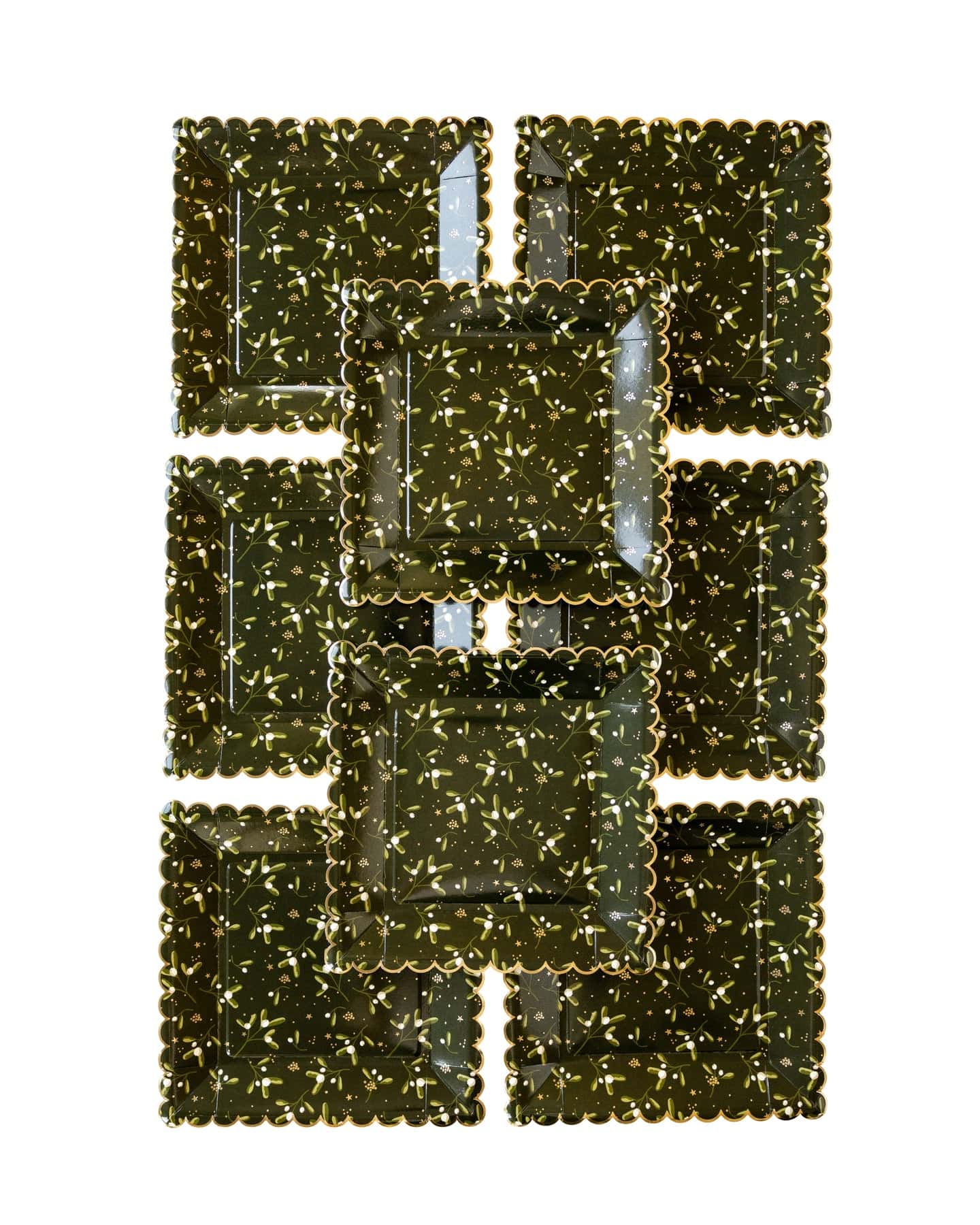 Mistletoe Square Paper Plates