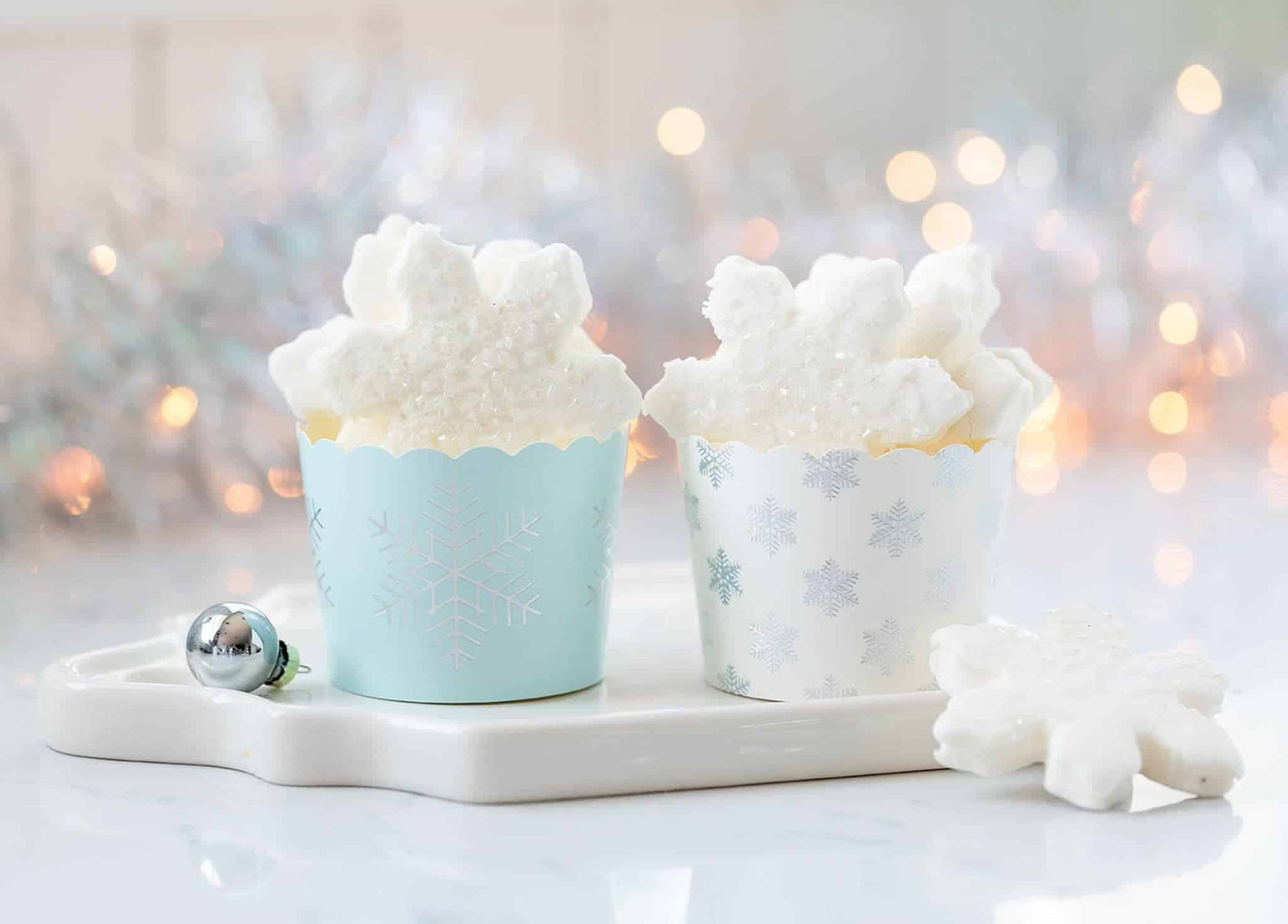 Silver Snowflakes Baking Cups