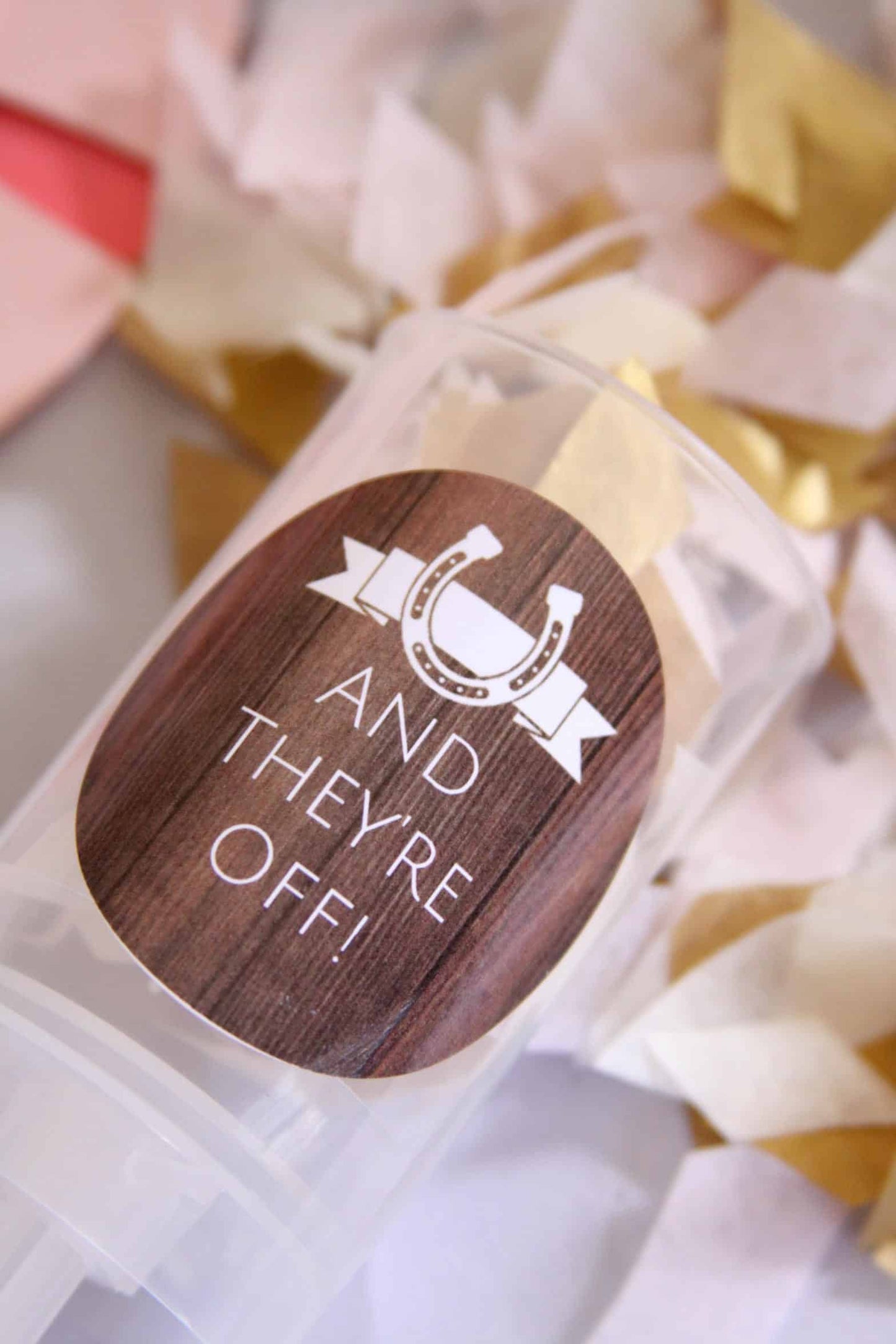 Kentucky Derby Confetti Pop Favors, Push Up Confetti Poppers