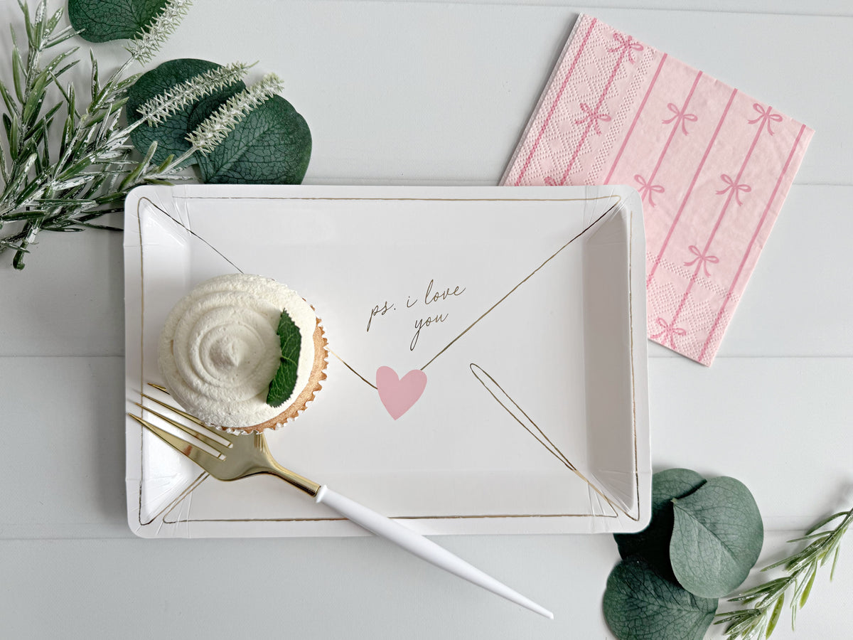 Love Note Valentine Paper Plates - Premium Dessert & Cake Plates | EnFete Party