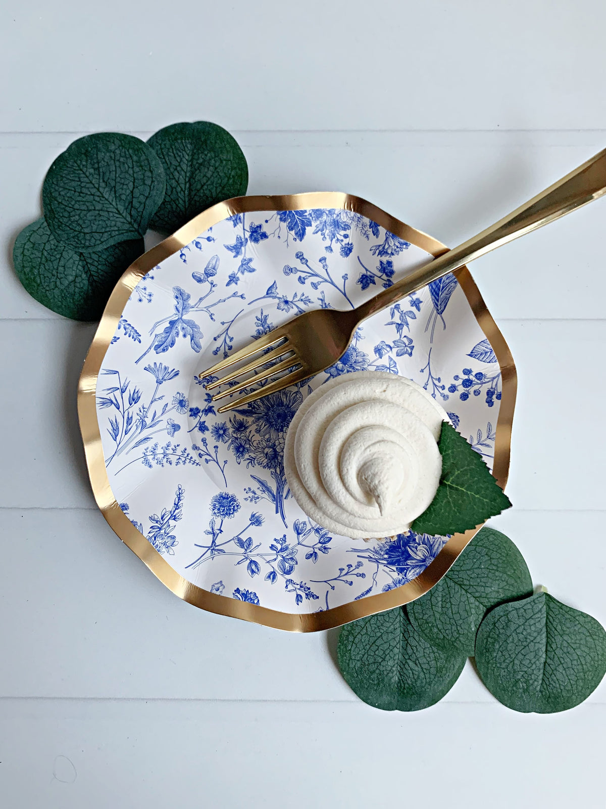 Wavy Paper Appetizer/Dessert Bowl Timeless Chinoiserie/8pk | EnFete Party