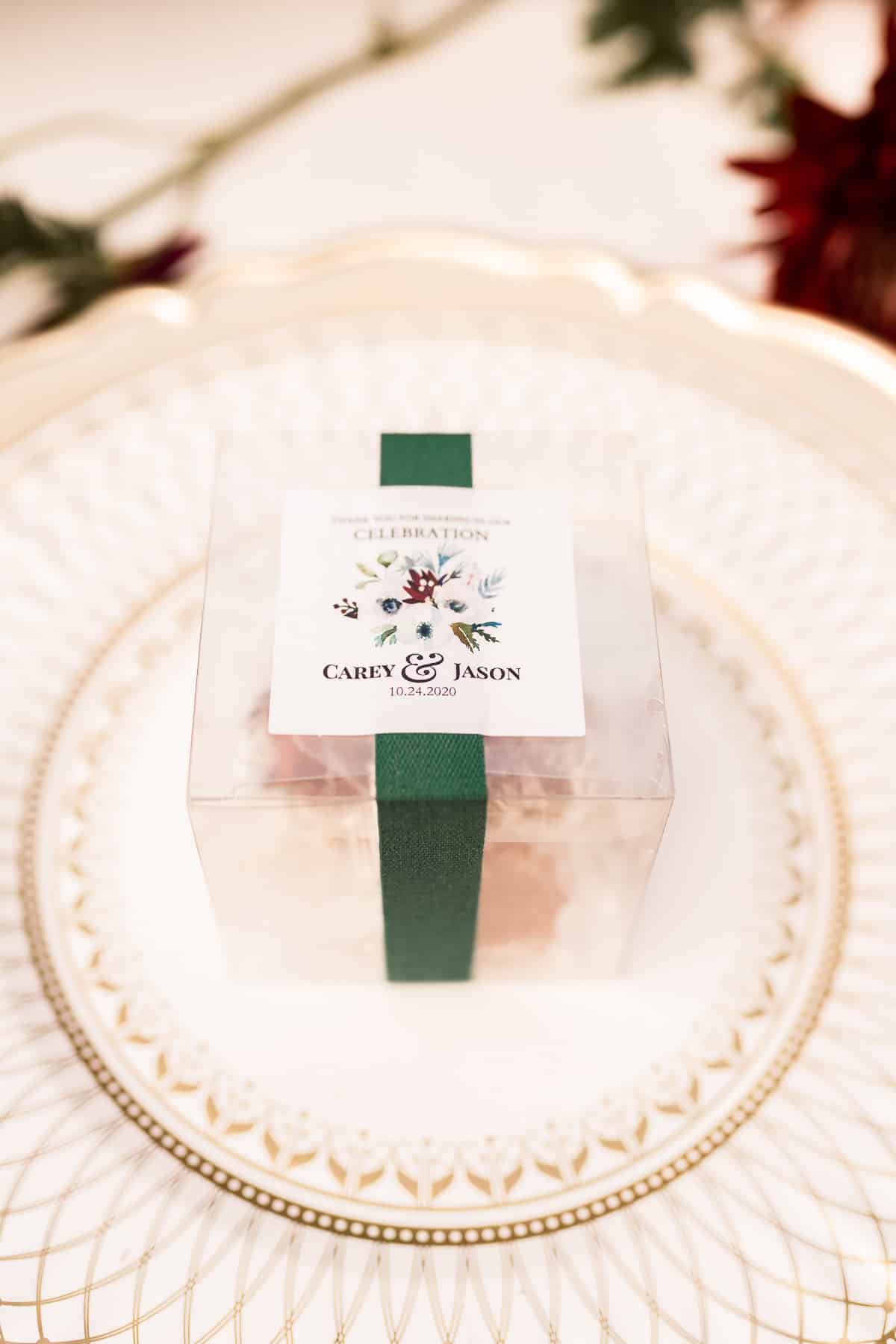 Favors for weddings and bridal showers - clear boxes with candies that match the theme of the event