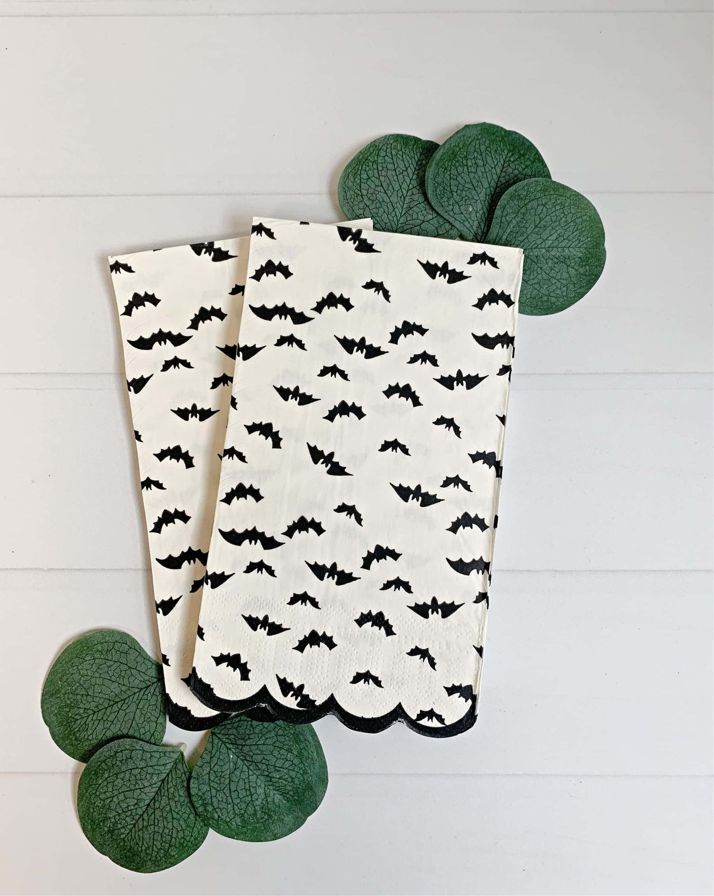 Bats Scallop Paper Dinner Napkin