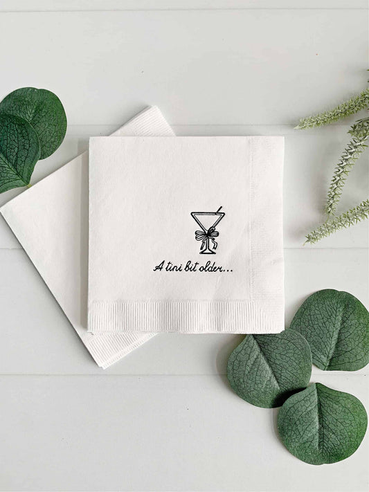 Designed with a classy martini theme, these black and white napkins are perfect for any cocktail party or gathering. Impress your guests