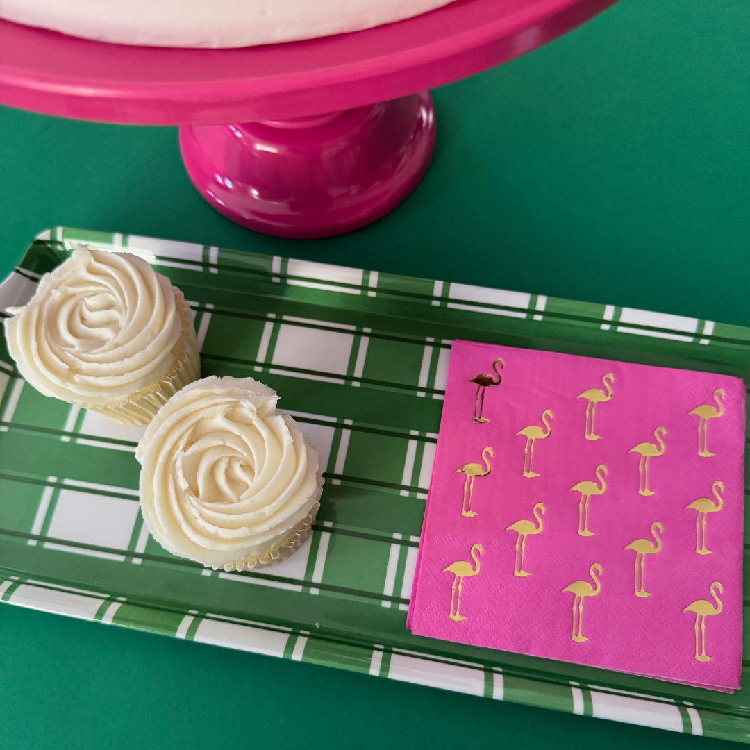 Green Plaid Gingham Melamine Party Tray – 15.25" Reusable Serving Tray for Appetizers