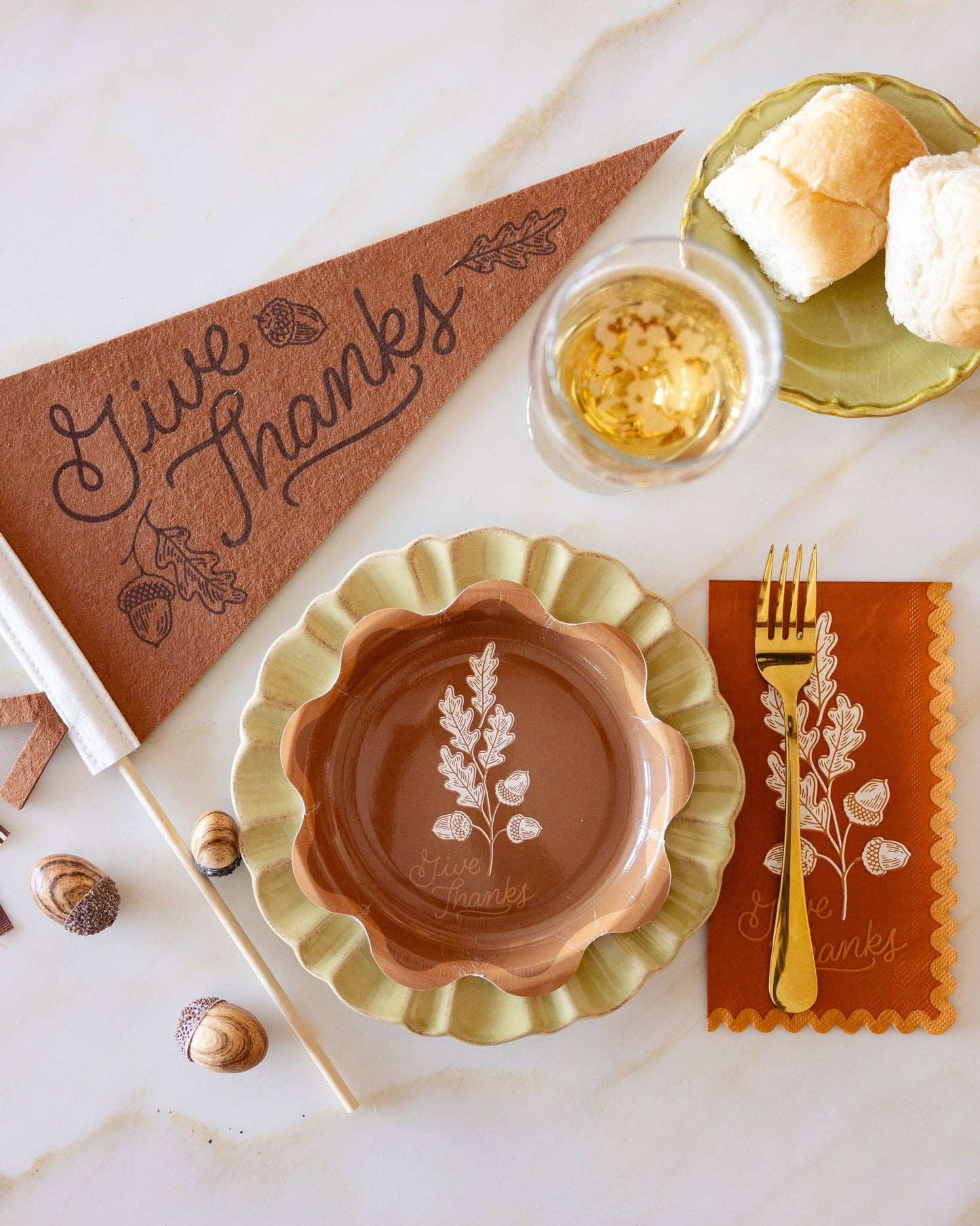 Give Thanks Acorns Orange Dinner Napkins - Scalloped Details