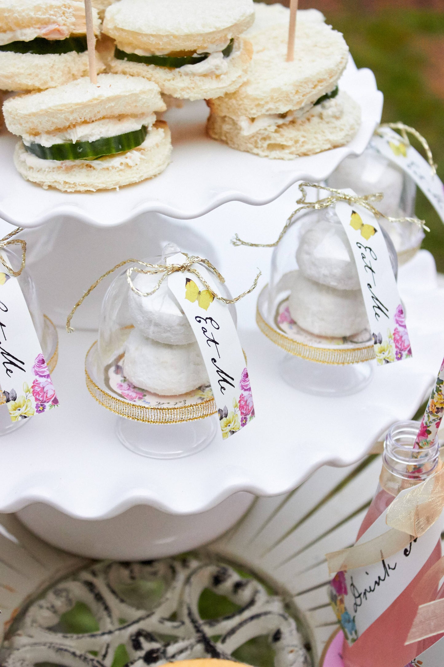 Mini Dessert Stands with Domes - Set of 6 Clear Favor Cake Stands