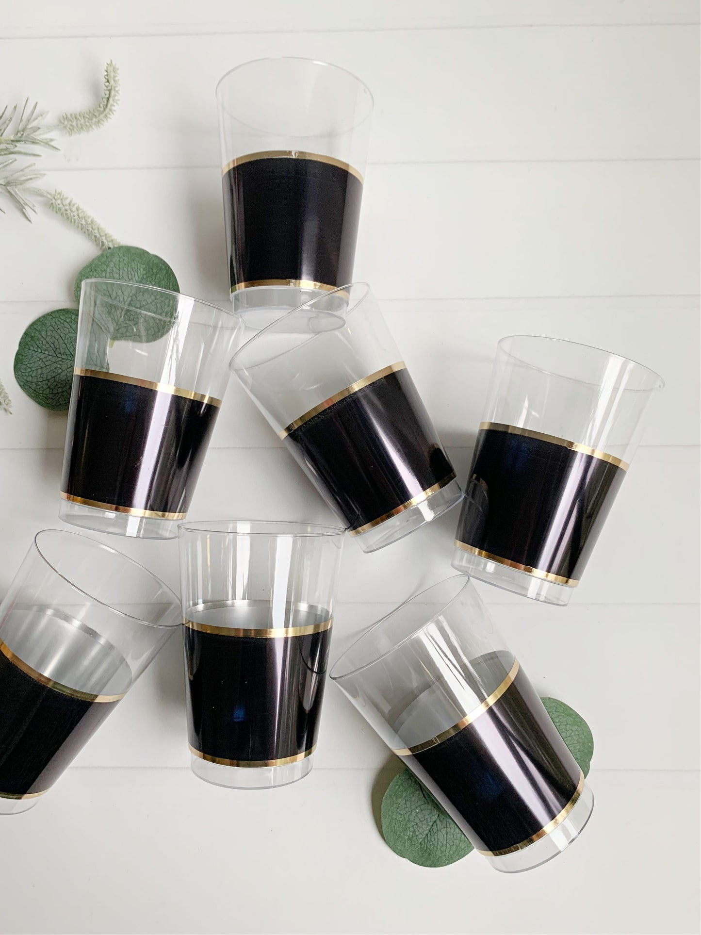 12 Oz Round Black & Gold Plastic Cups | 10 Cups | default