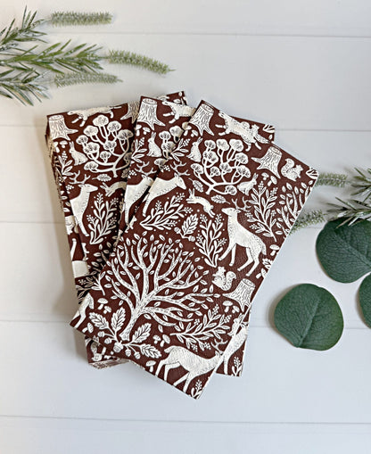 Woodland Toile Dinner Party Napkins - Charming Forest Home Entertaining (24 Pack)