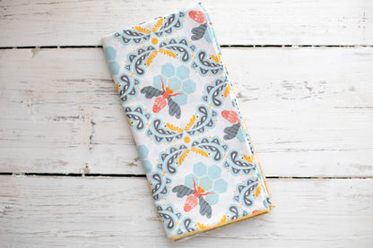 Honey Bee Cloth Napkins Set of 4 - Bee Themed Reusable Napkins 100% Cotton