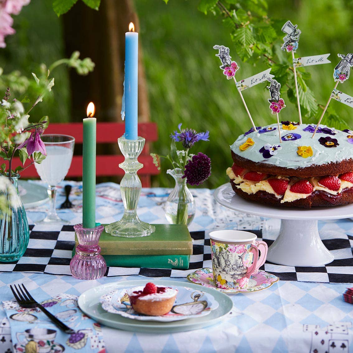 Sage Green Glass Candleholder - Elegant Wedding & Baby Shower Centerpiece Decor