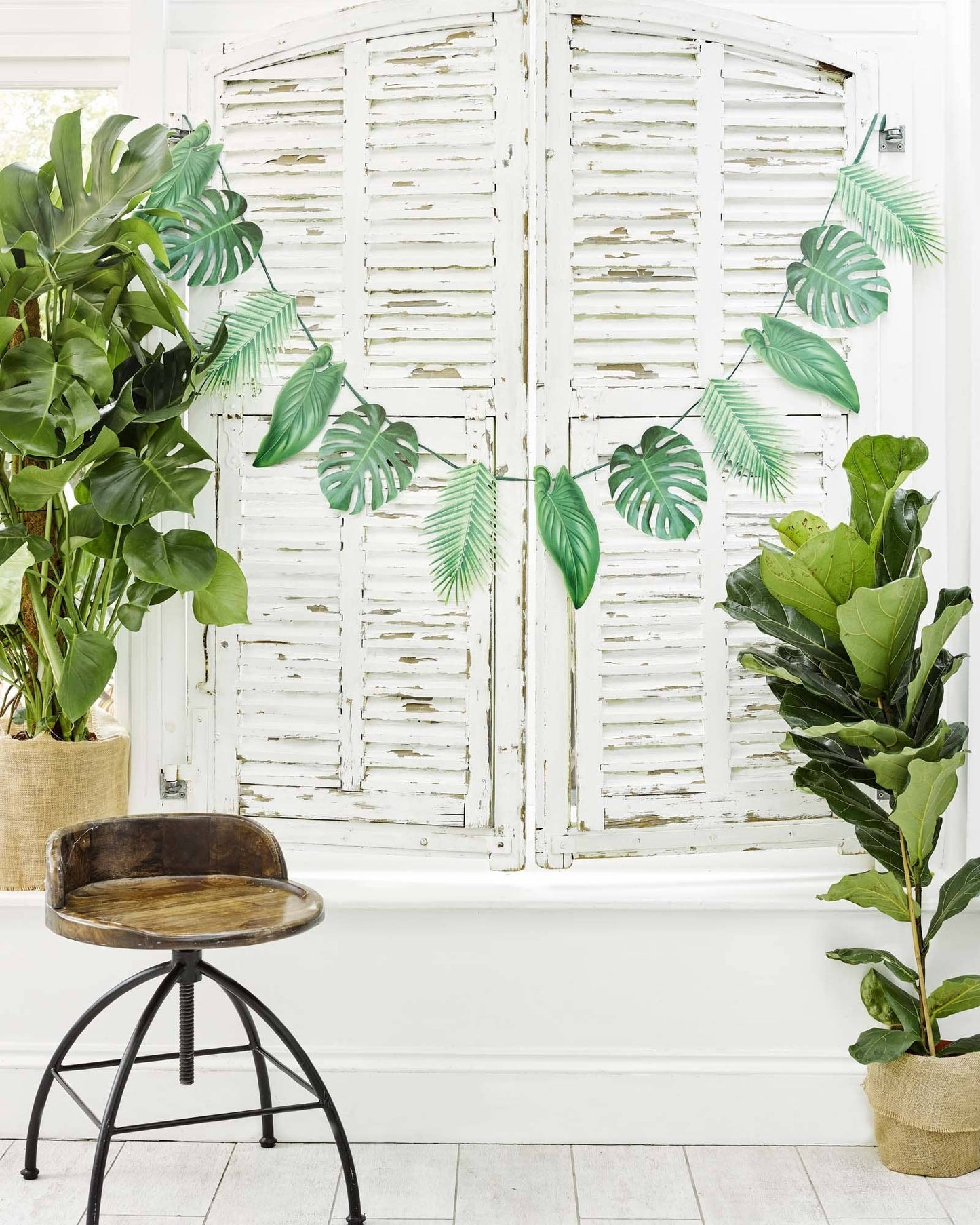 Monstera and Palm Leaf Tropical Garland