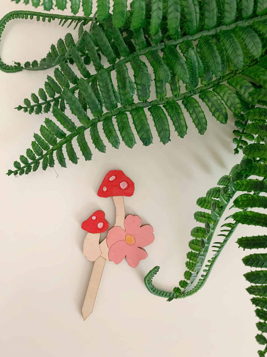 Introducing our delightful Wooden Red Mushroom and Flower Cake and Cupcake Toppers, handcrafted with love at Eleanor Moss Studio. These charming accessories are the epitome of cuteness and make the perfect addition to any cake or cupcake.