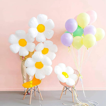 Baby in Bloom - Groovy Daisy Balloons
