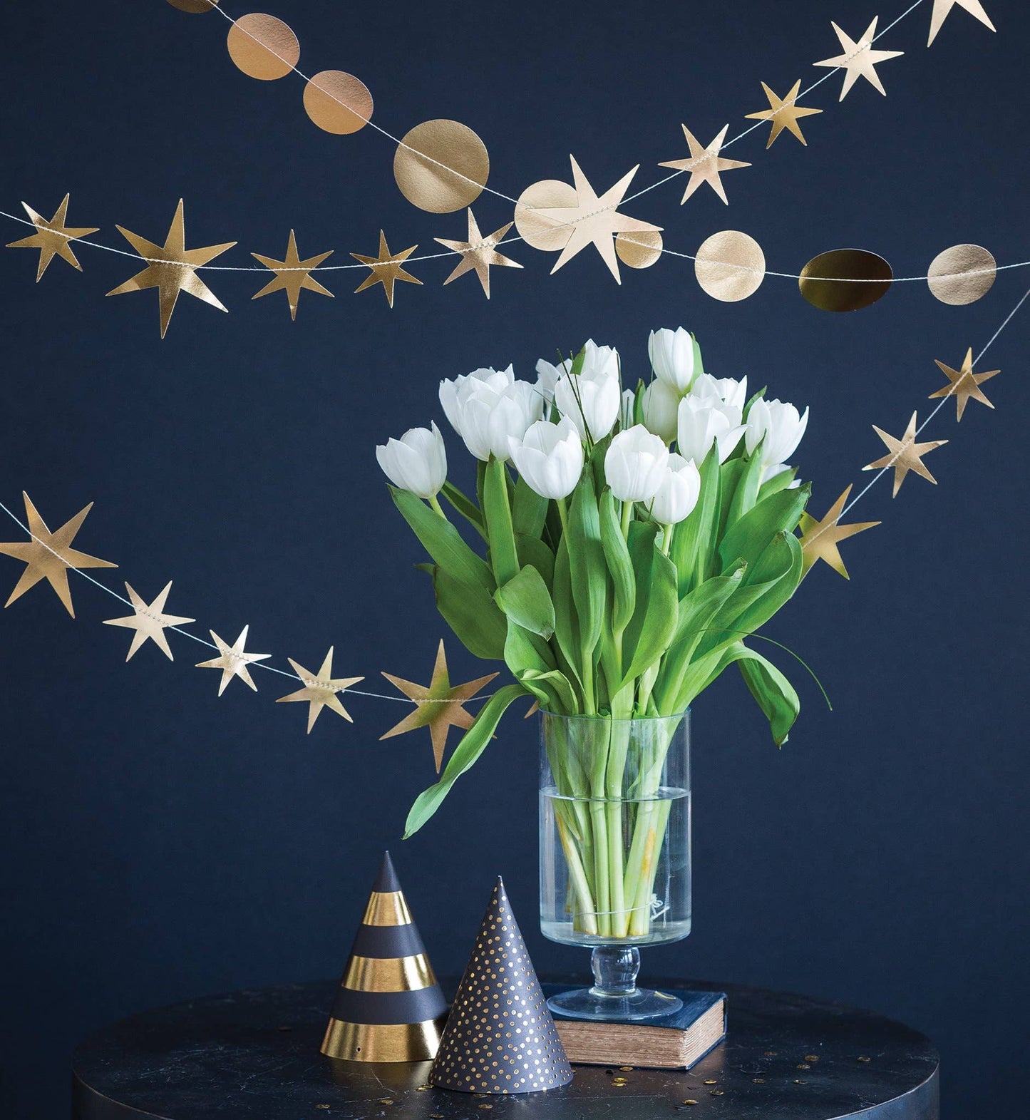 TUX802 - Tuxedo Star & Circle Banner Set