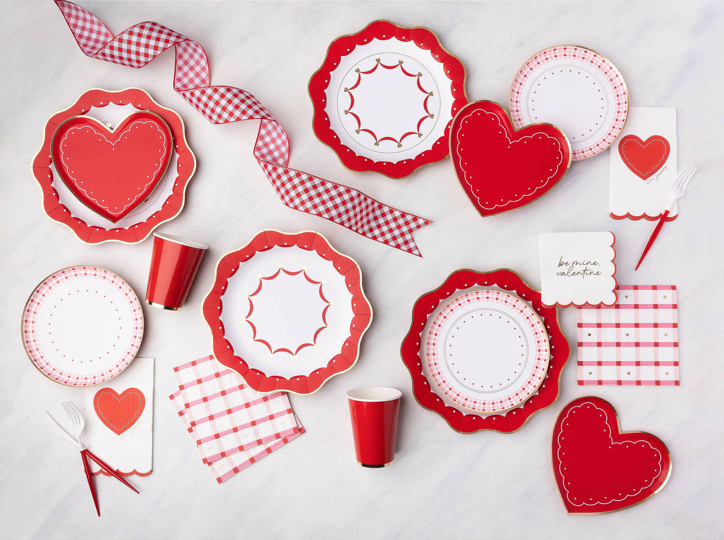 Red Heart Paper Plates - Valentine's Day Dessert Plates Set of 8