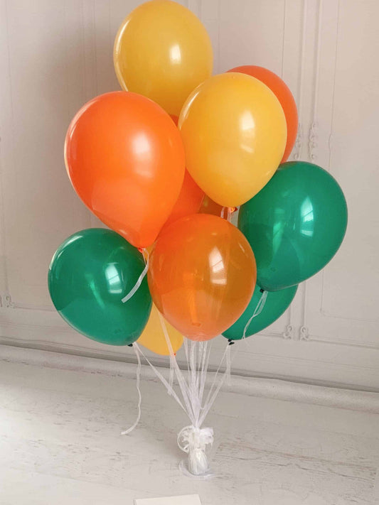 Little Cutie Balloon Bouquet for a baby shower birthday or main squeeze bridal shower. Shades of orange clementine and green