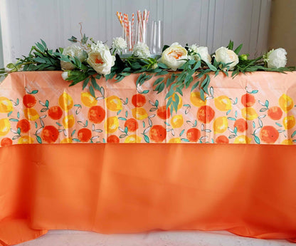 Little Cutie & Main Squeeze Tablecover