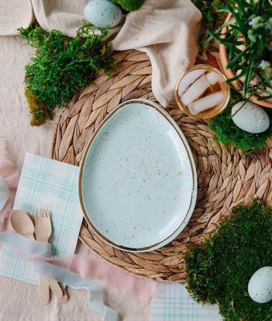 Robin's Egg Blue Plates - Luxury Party Supplies Egg Shaped Gold 8ct