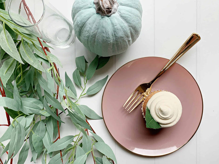 Mauve with Gold Dessert Plates - Plastic | EnFete Party