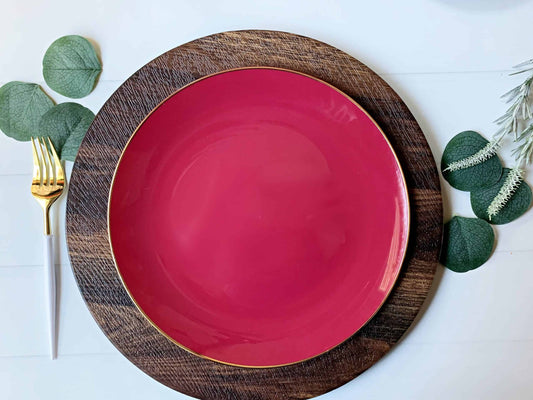 Cranberry Dinner Plates - Plastic