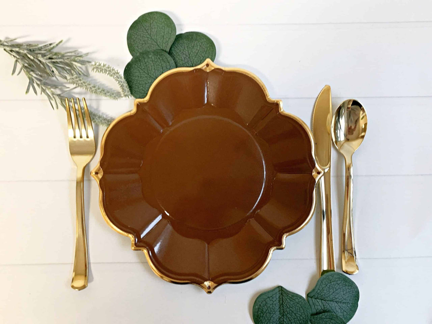 Brown Scalloped Lunch Plates