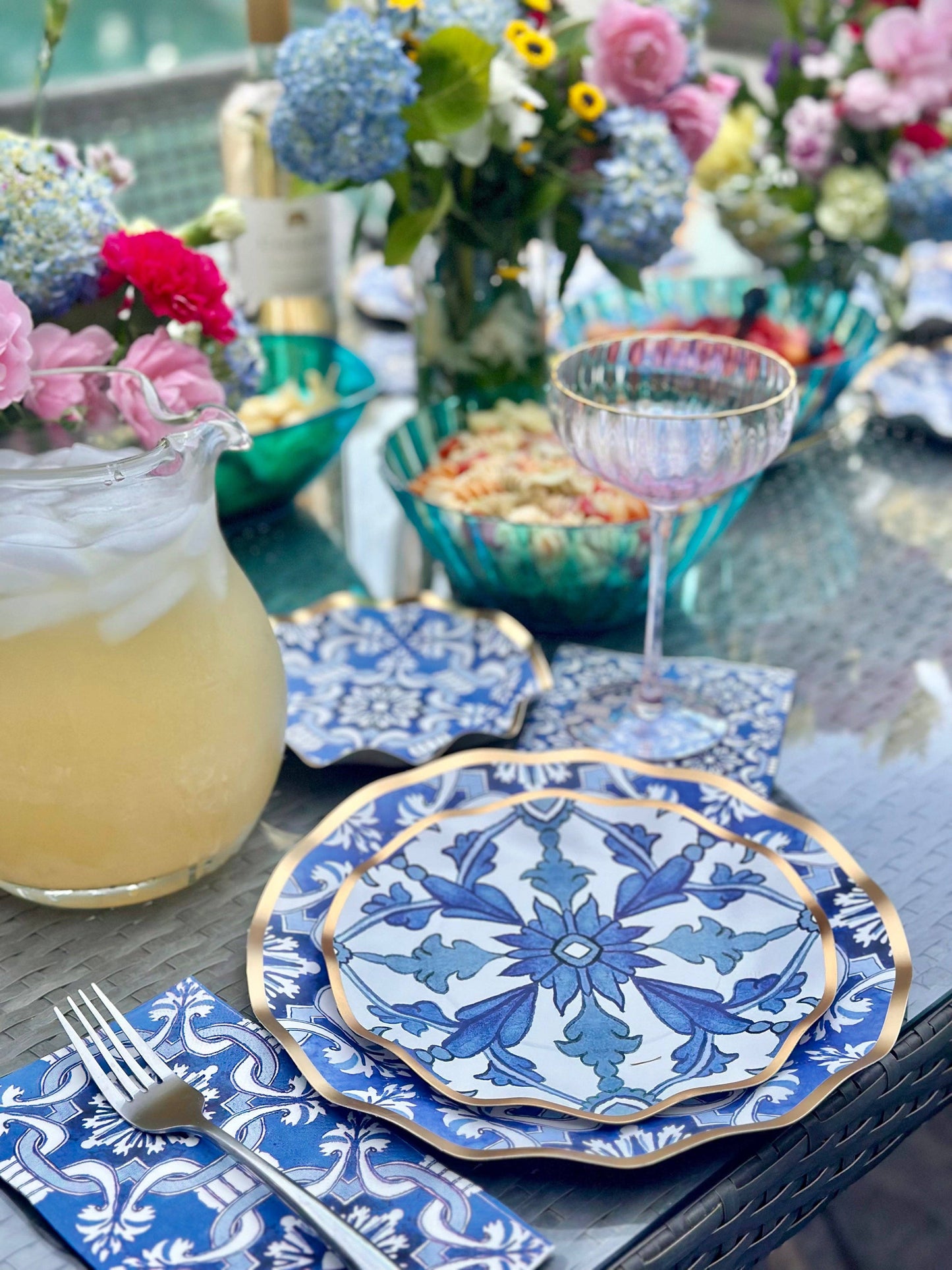 Moroccan Nights Wavy Paper Salad Plate/8pk