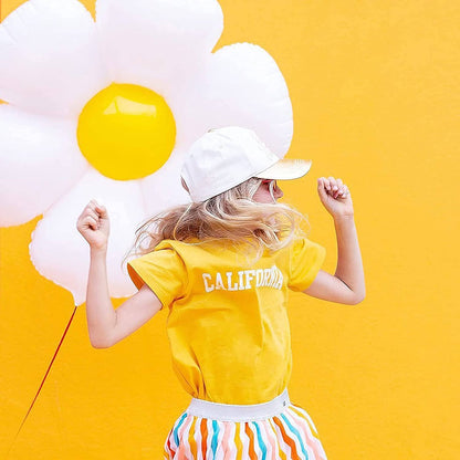 Baby in Bloom - Groovy Daisy Balloons