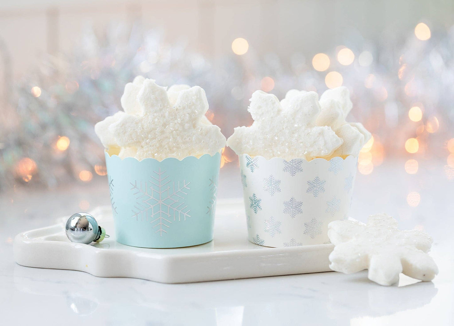 Silver Snowflakes Baking Cups