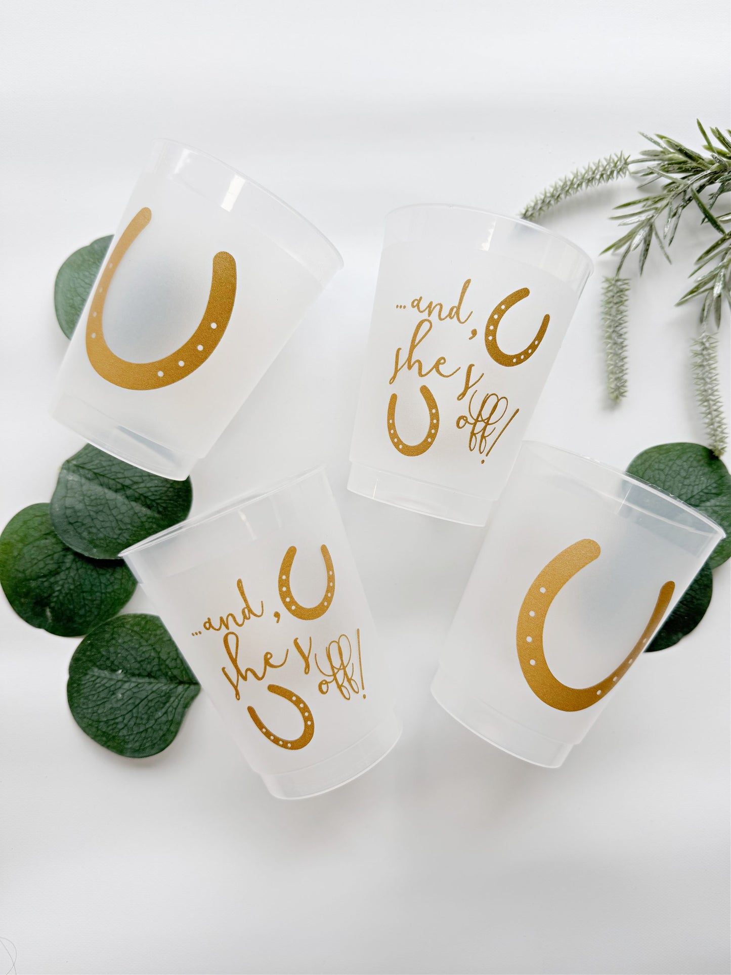 And She's Off -Kentucky Derby Frosted Party Cups - Gold - Horseshoe 10 ounce Cocktail Glasses