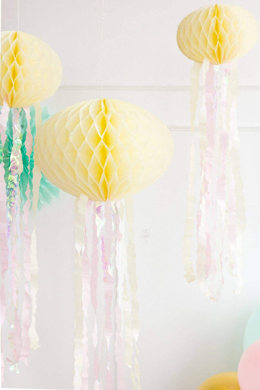 Jelly Fish Honeycomb Hanging Party Decorations