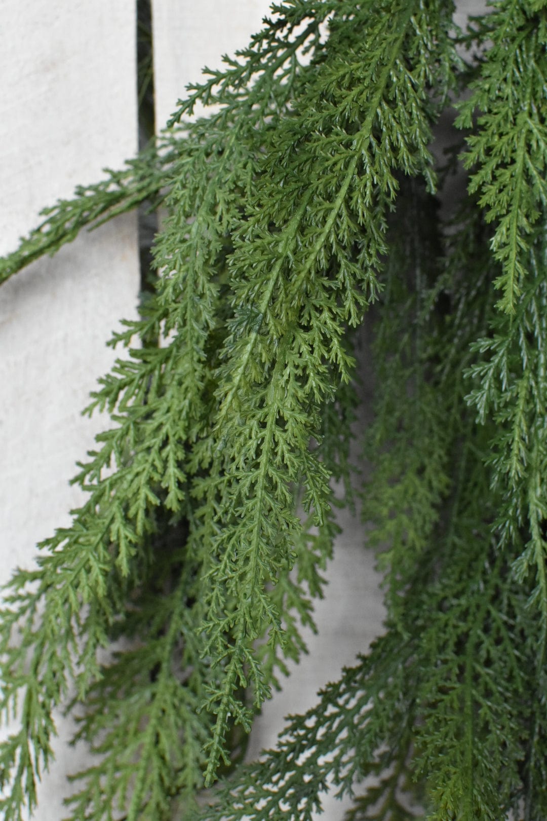 36" Faux Cedar Tear Drop | EnFete Party