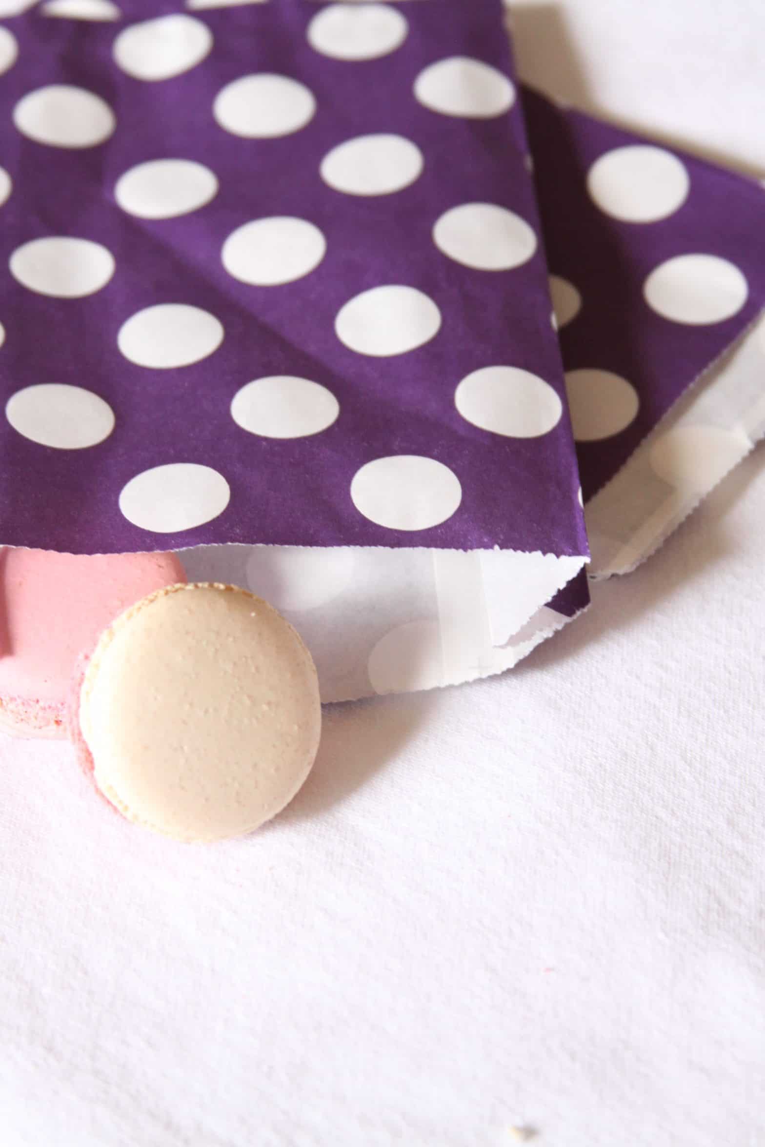 Purple dot party favor bags