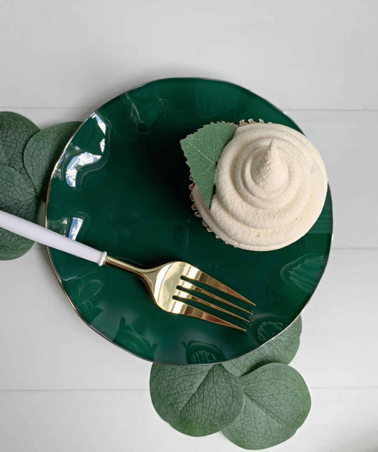 Emerald Green with Gold Dessert Plates - 6"