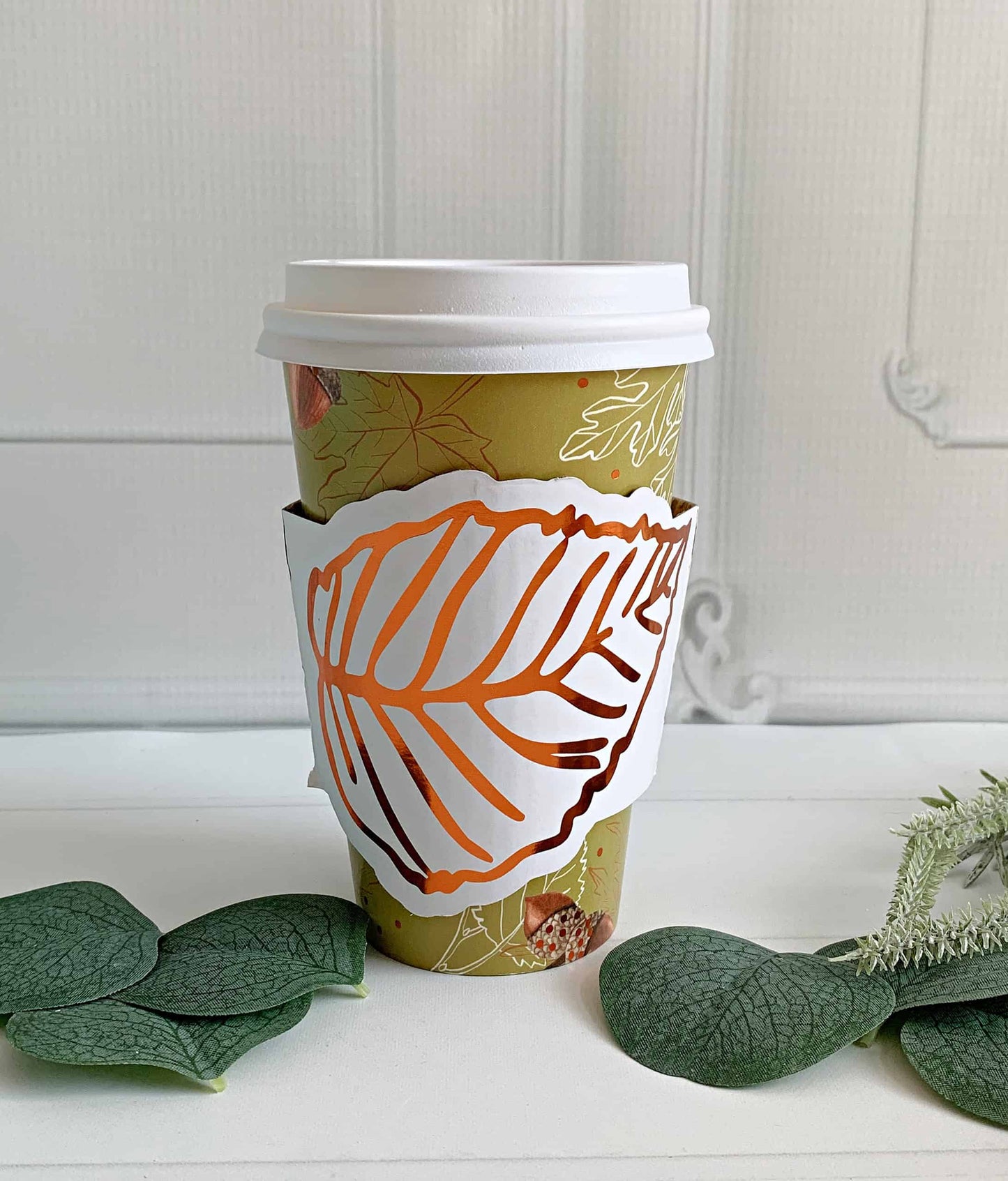 Fall Acorn and Oak Paper Coffee To-Go Cups