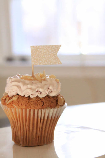 Cream Snowflake shower topper
