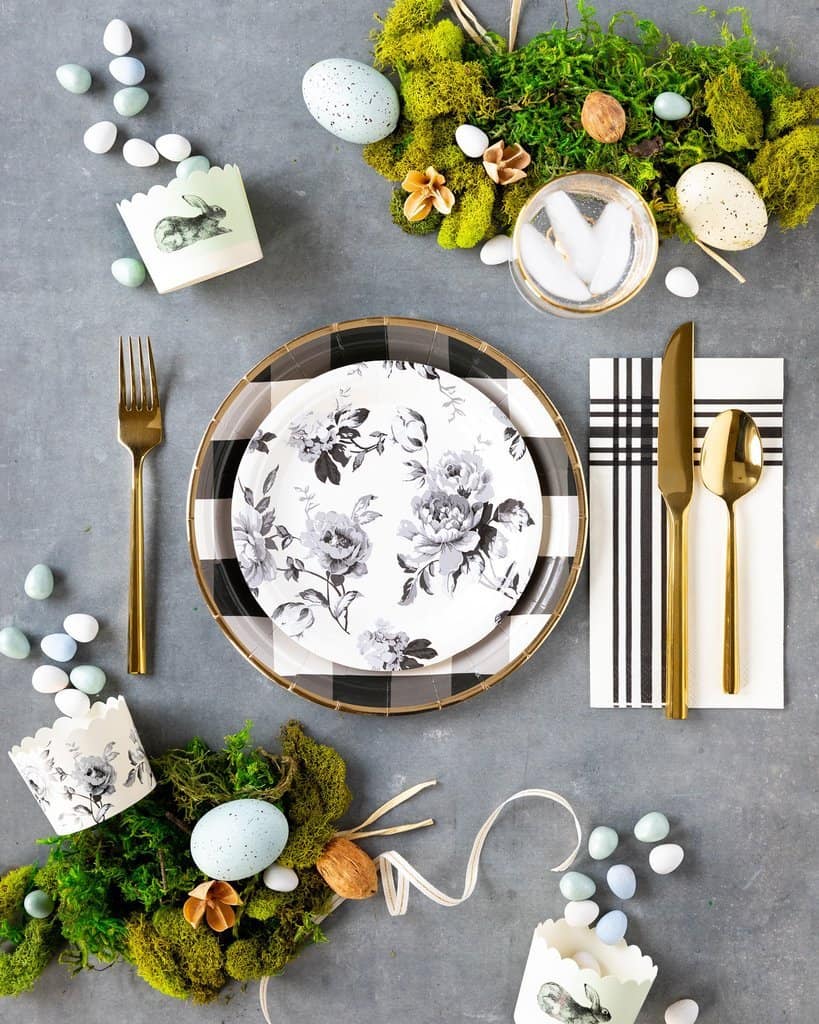 Black and Cream Plaid Napkins - Dinner or Beverage Size