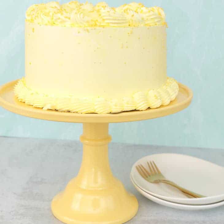 Daisy Yellow Melamine Cake Stand - 11 Inch Reusable