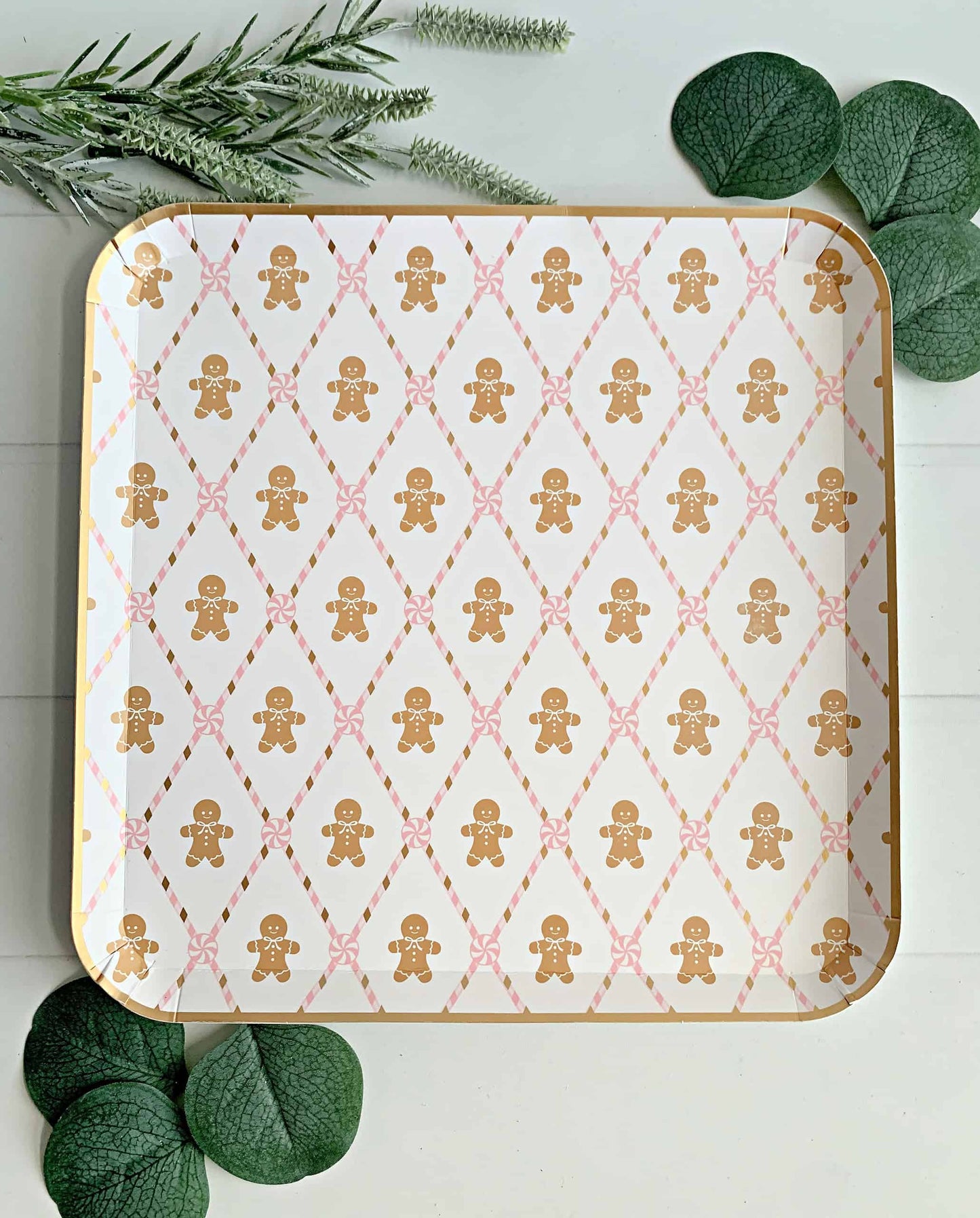 Gingerbread Man Plaid Paper Plates