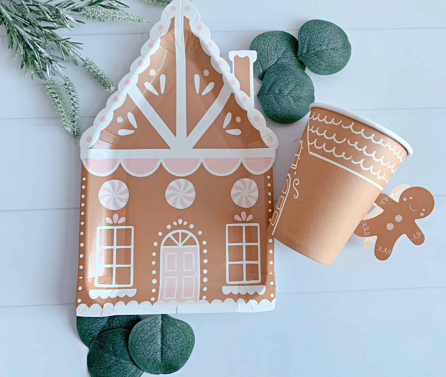 Gingerbread House Plates for Christmas
